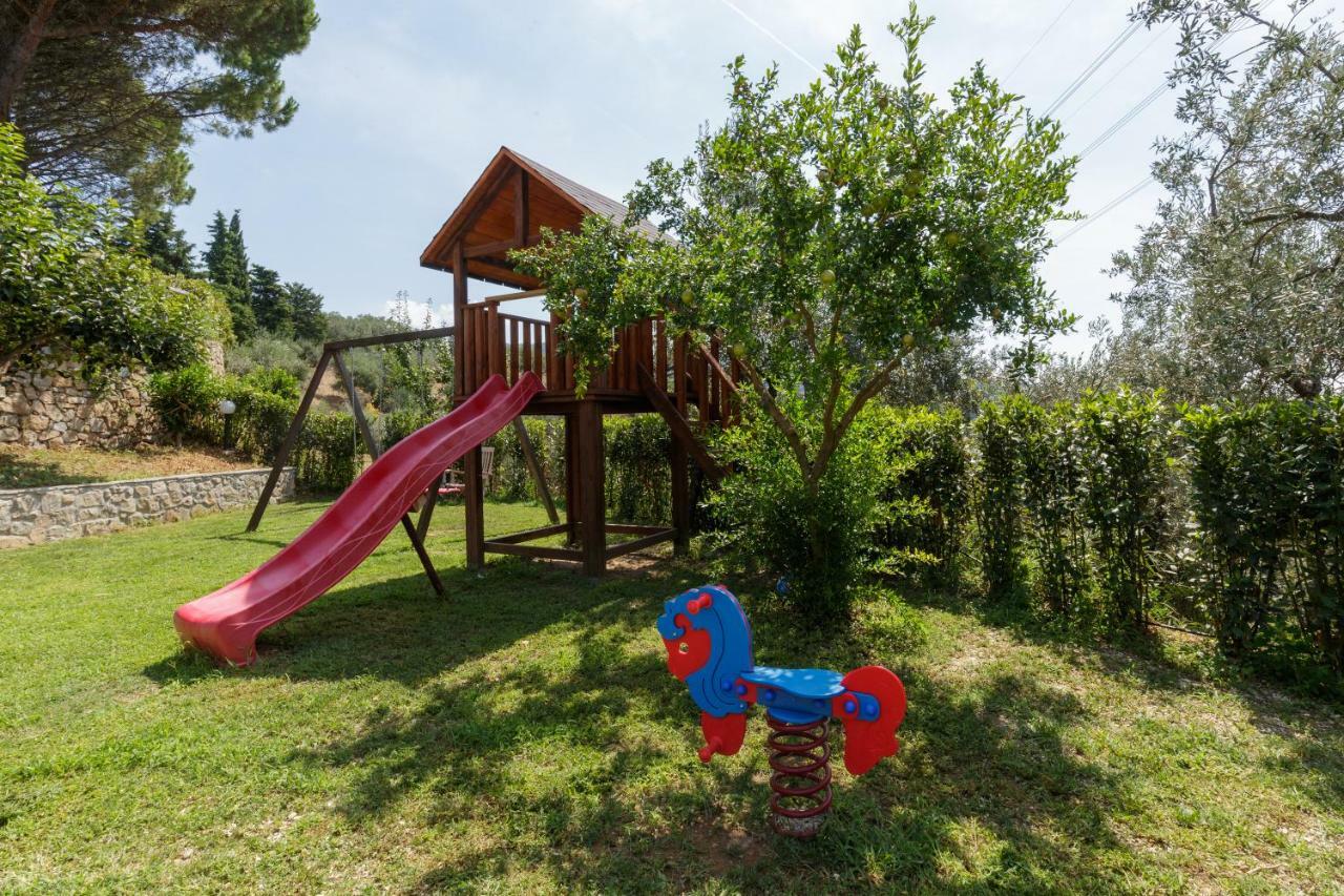 Borgo Dei Gigli Villa Lamporecchio Exterior foto