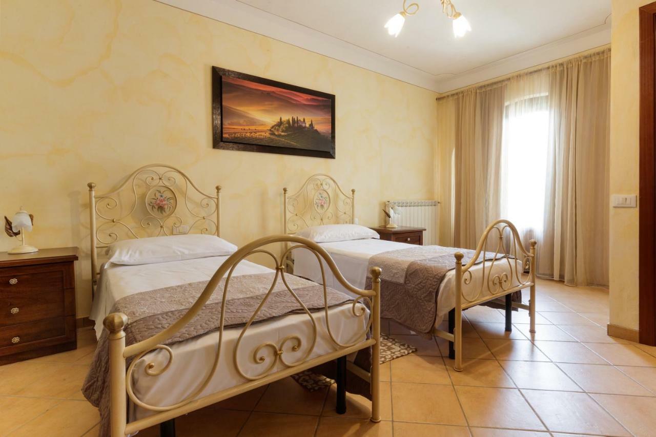 Borgo Dei Gigli Villa Lamporecchio Exterior foto